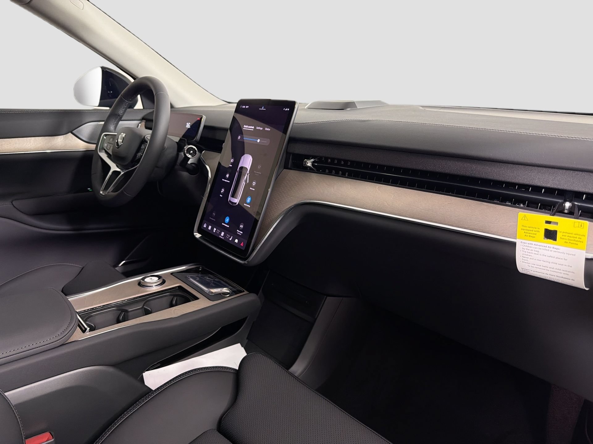 New 2026 Volvo EX90 Plus AWD/4WD image 29
