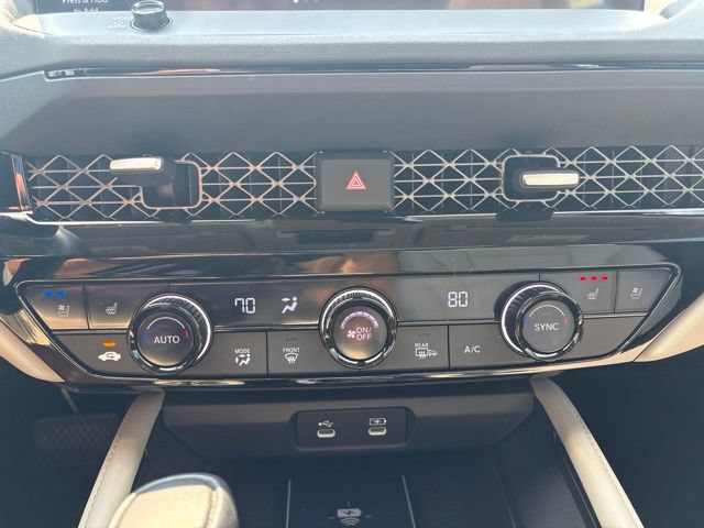 Used 2024 Honda Accord Touring image 18