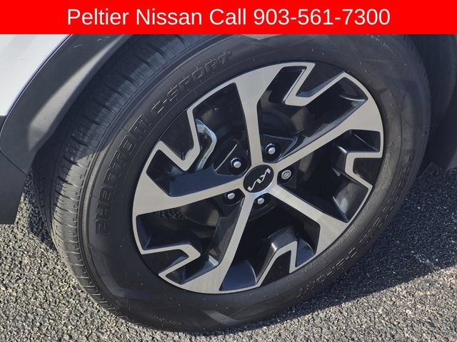 Used 2024 Kia Sportage EX FWD image 7