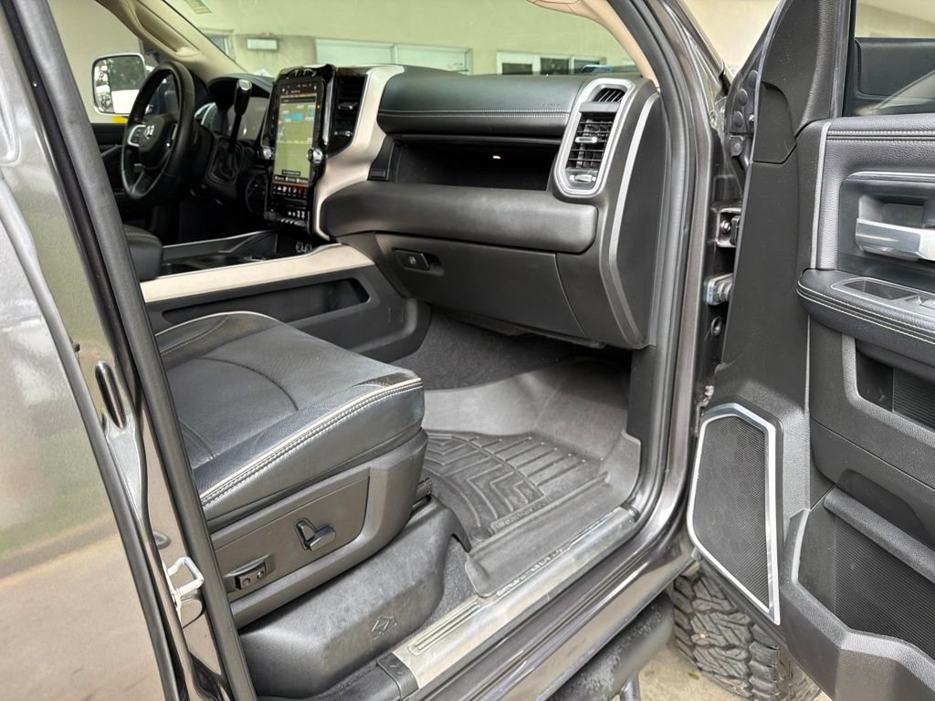 Used 2020 RAM 2500 Laramie AWD/4WD image 32