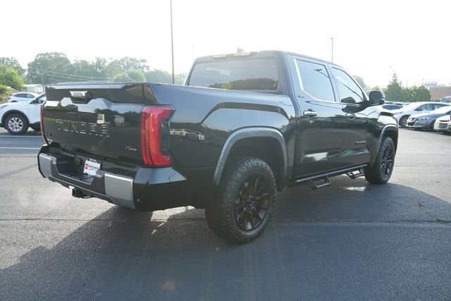 Used 2023 Toyota Tundra Limited w/ Power Package AWD/4WD image 8