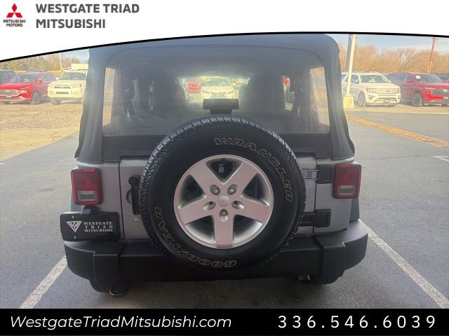 Used 2016 Jeep Wrangler Unlimited Sport w/ Connectivity Group image 4