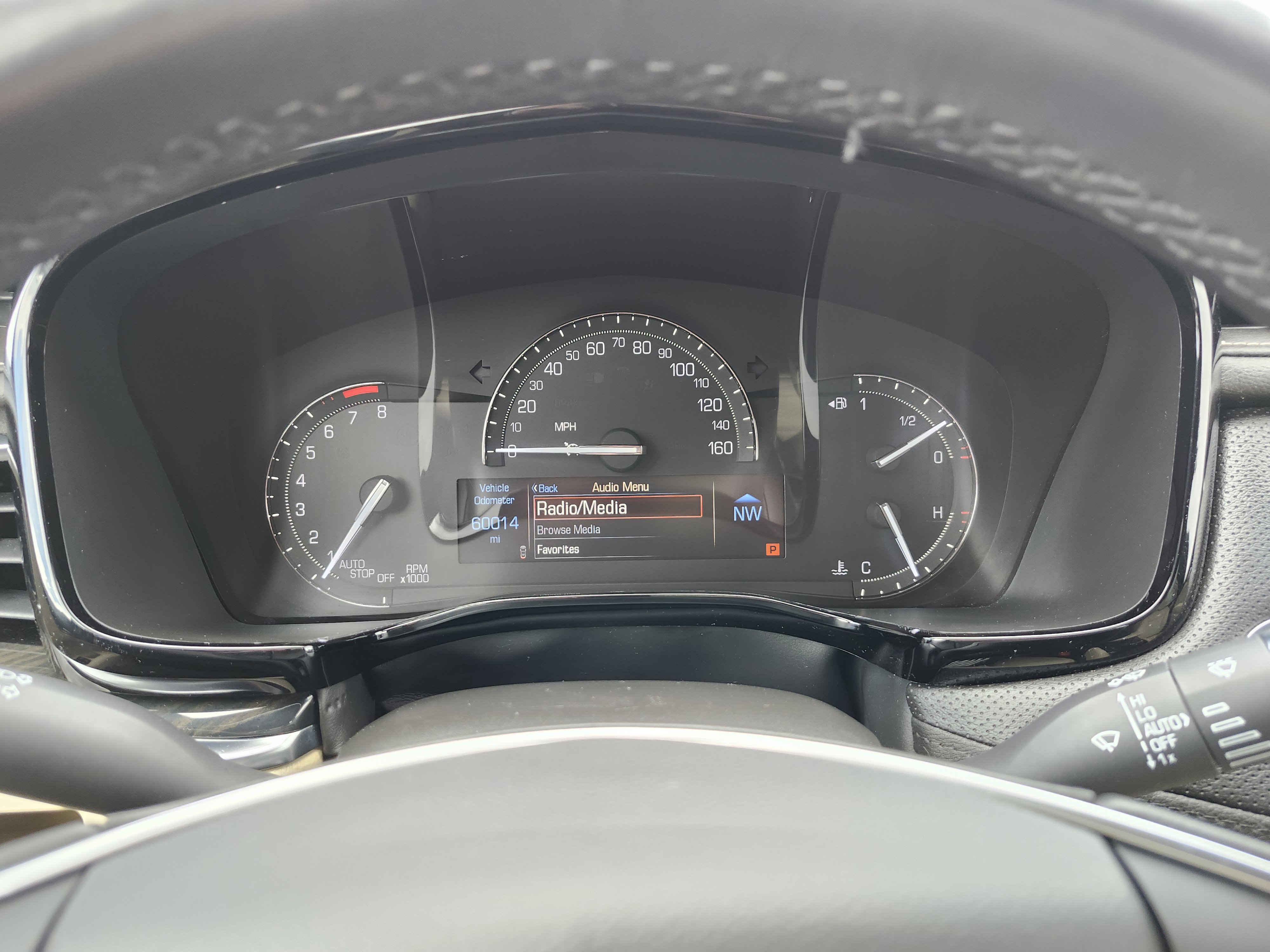 Used 2018 Cadillac XT5 AWD image 31