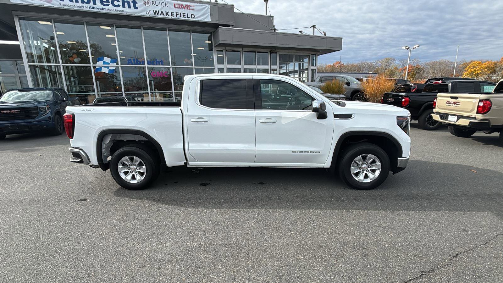 Certified 2024 GMC Sierra 1500 SLE image 8