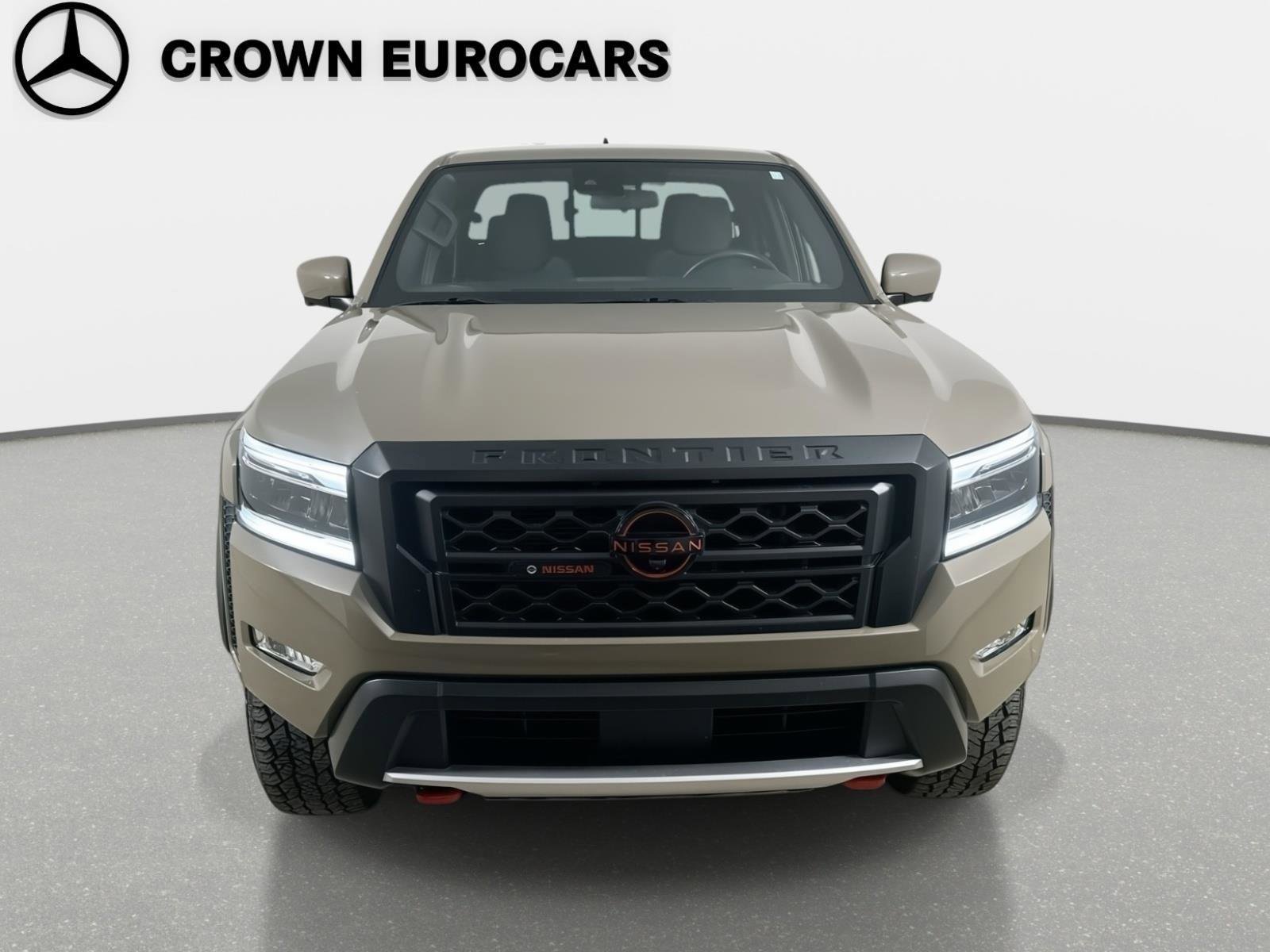 Used 2023 Nissan Frontier PRO-4X w/ Pro Convenience Package image 2