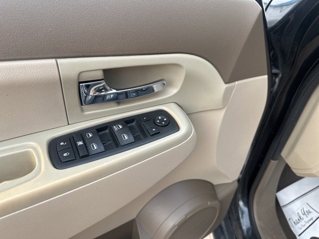 Used 2010 Jeep Liberty Sport image 9