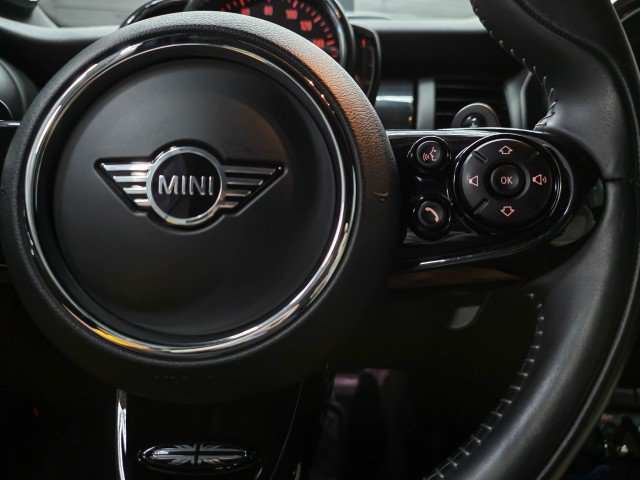 Used 2020 MINI Cooper S FWD image 19