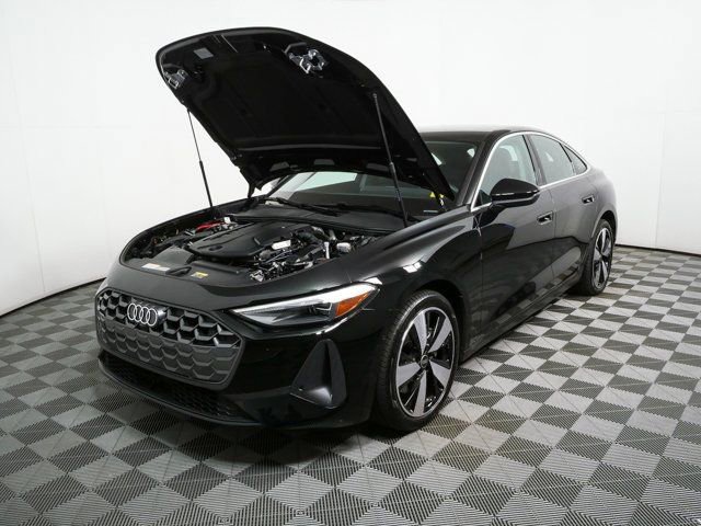 Used 2025 Audi A5 2.0T Premium w/ 19" Wheel Package AWD/4WD image 32