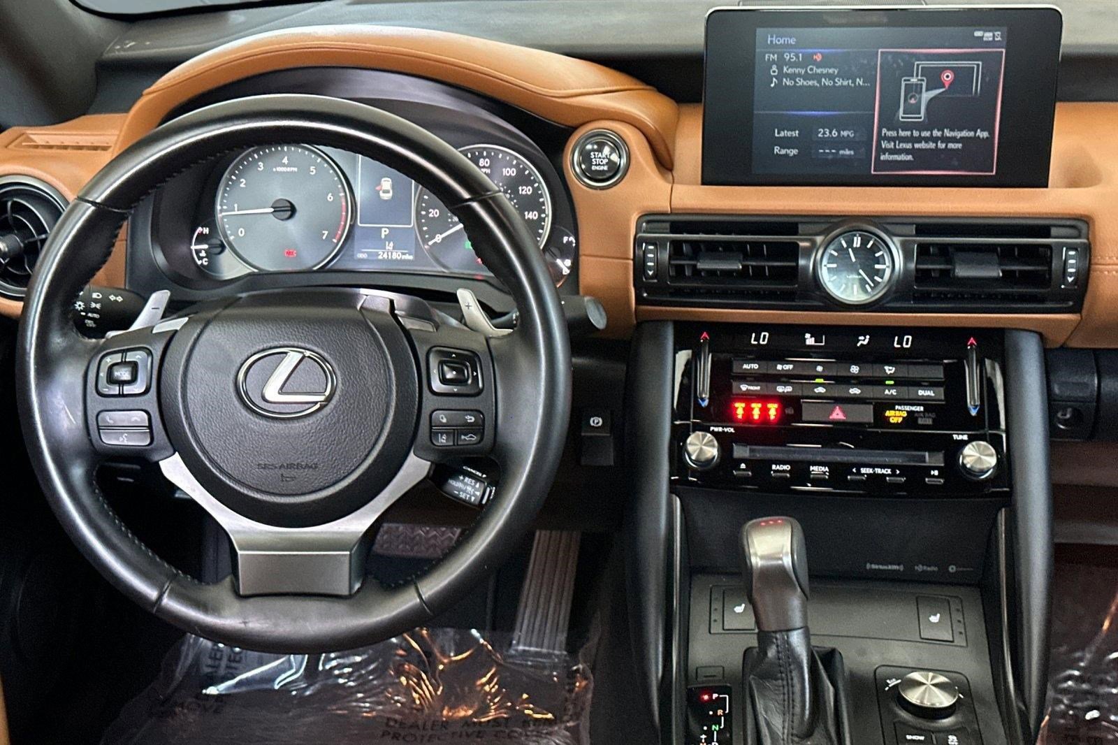 Certified 2024 Lexus IS 300 F Sport RWD image 4