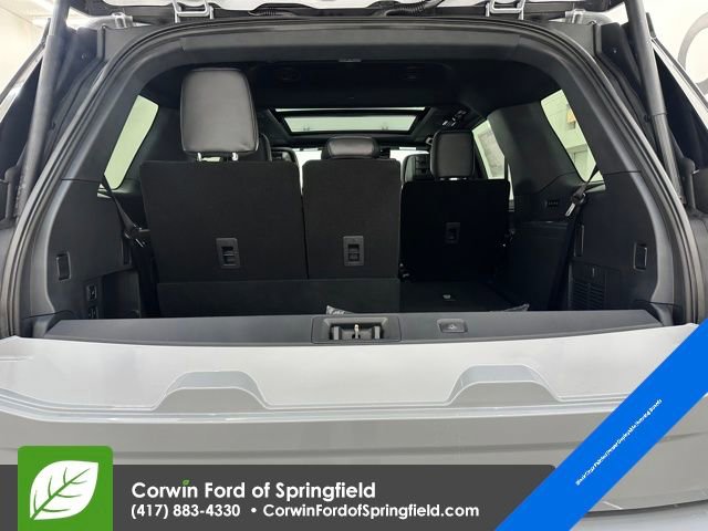 New 2026 Ford Expedition Platinum w/ Stealth Performance Package image 37