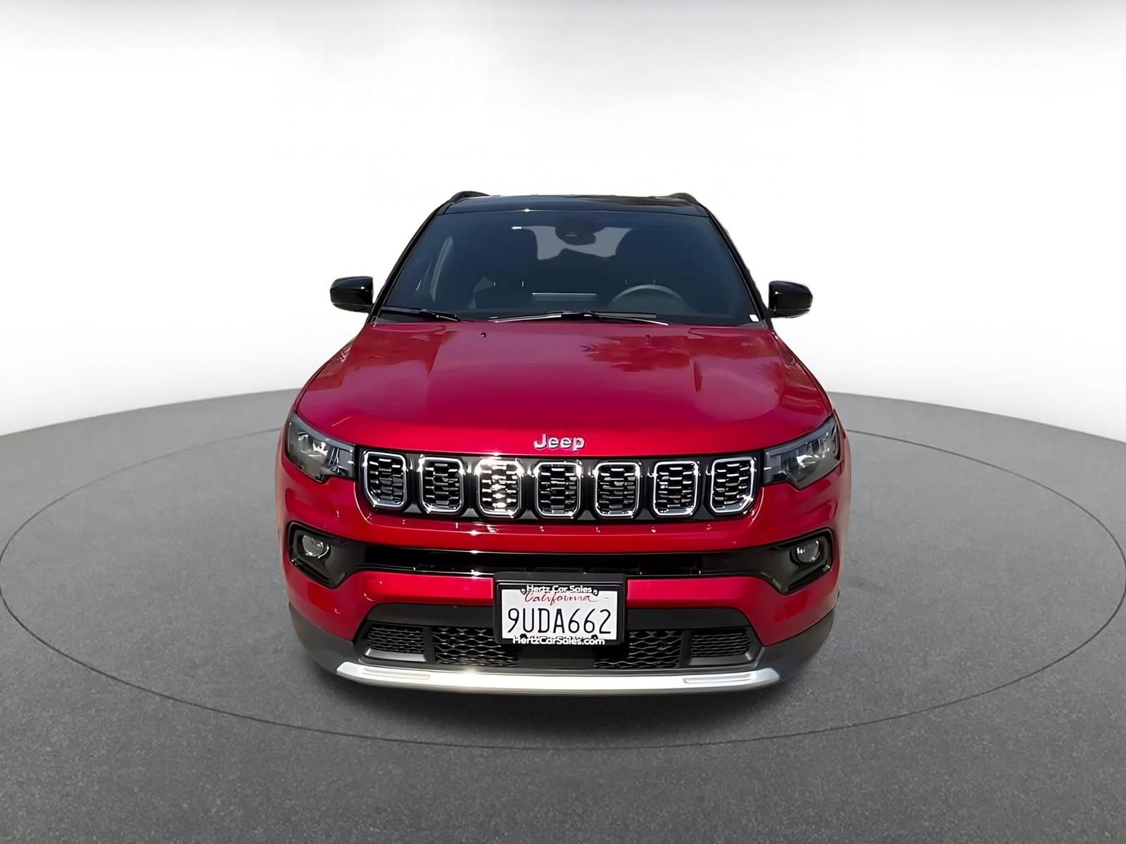 Used 2025 Jeep Compass Limited AWD/4WD image 3