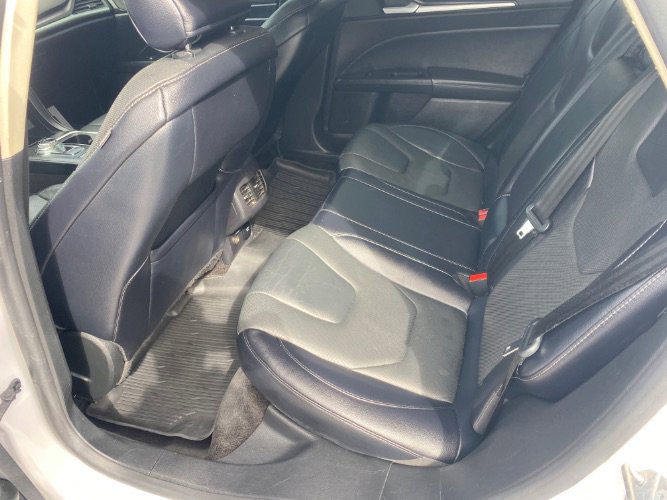 Used 2018 Ford Fusion Energi Titanium image 10