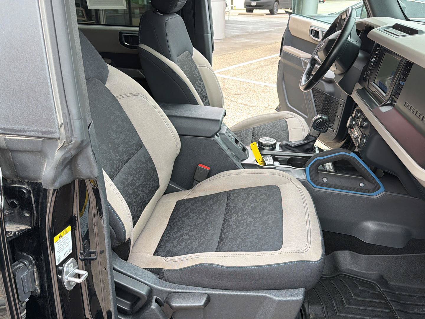 Used 2022 Ford Bronco Wildtrak AWD/4WD image 18