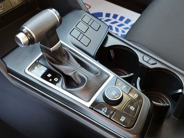 Used 2023 Kia Sportage LX image 17