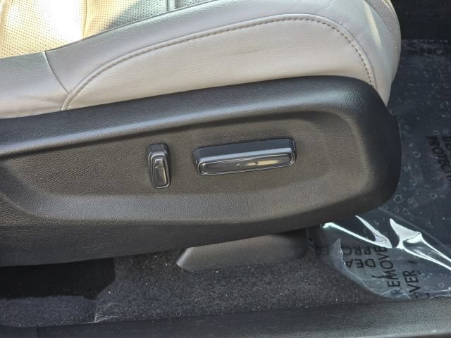 Used 2018 Honda CR-V EX-L image 18