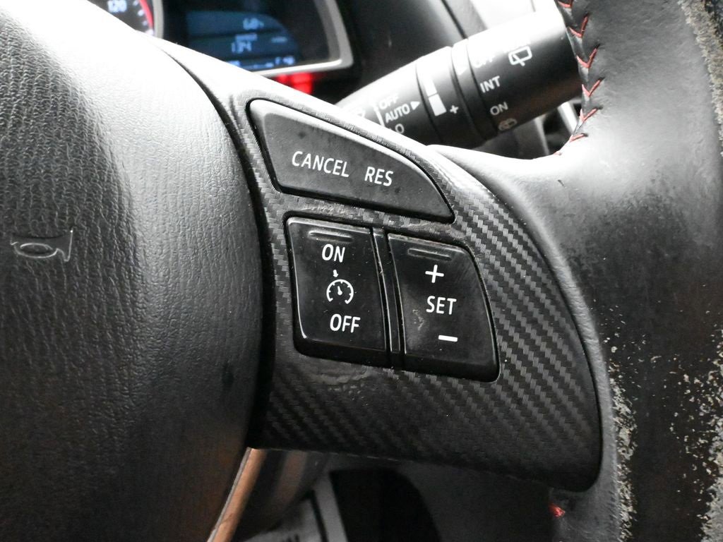 Used 2016 MAZDA MAZDA3 i Touring w/ Popular Equipment Package image 21