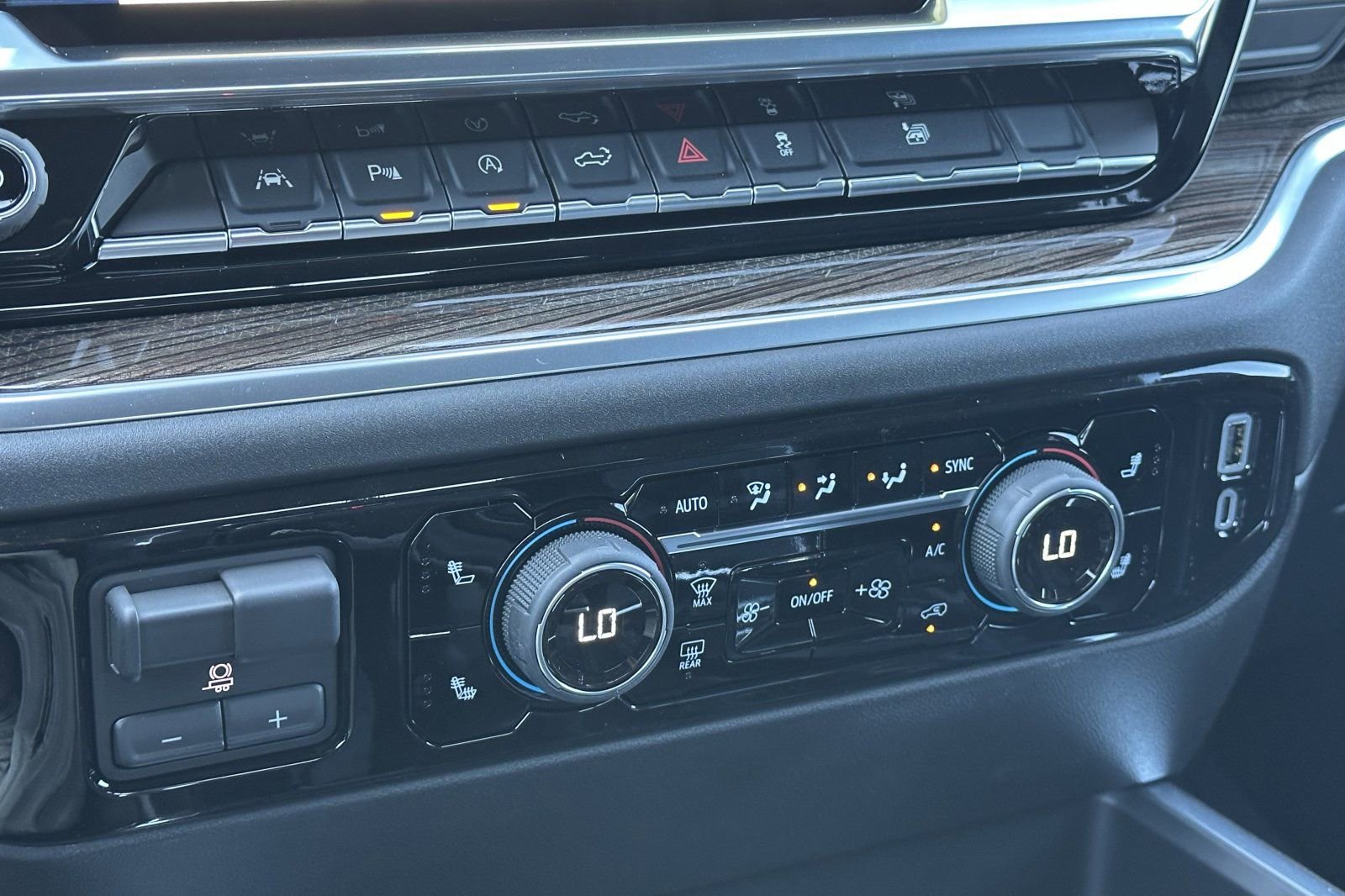 New 2026 Chevrolet Silverado 1500 LT w/ All Star Edition Plus image 20