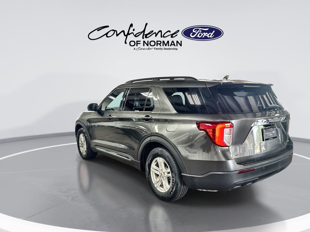 Used 2020 Ford Explorer XLT RWD image 6