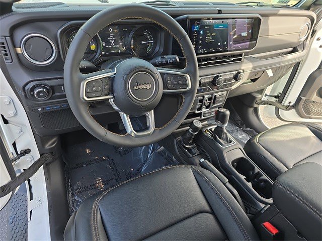 Used 2024 Jeep Wrangler Sahara w/ Technology Group image 16