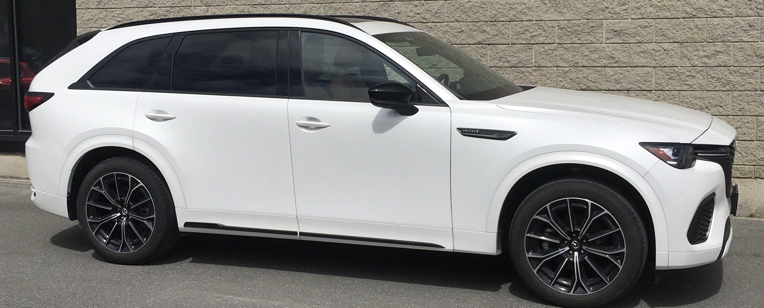 Certified 2025 MAZDA CX-70 3.3 Turbo S w/ Premium Plus AWD/4WD image 3