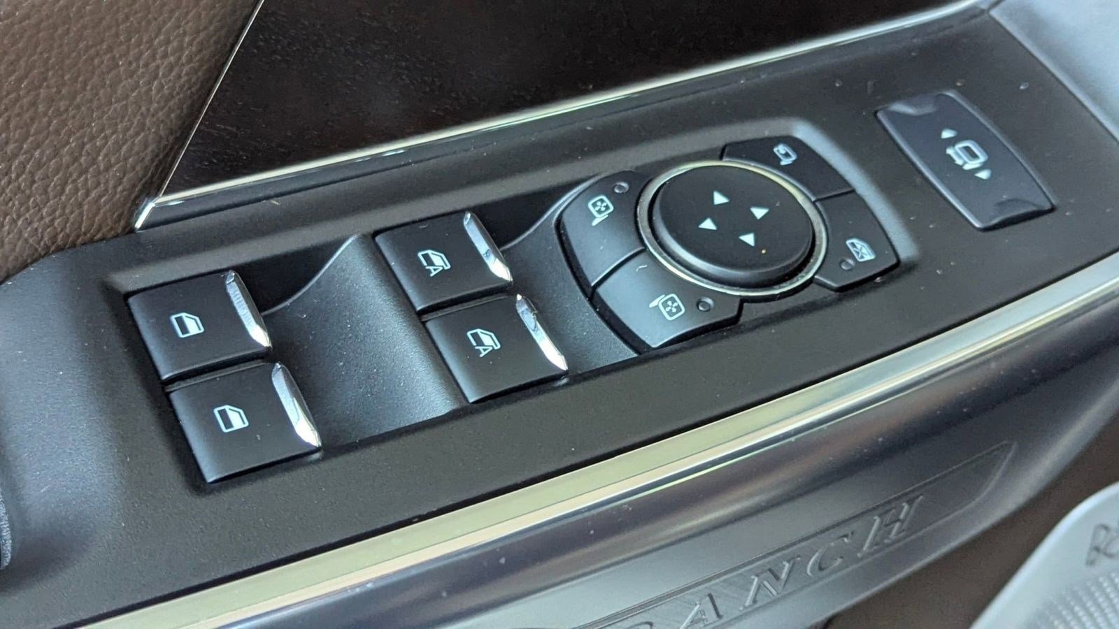 Certified 2025 Ford F450 King Ranch w/ Chrome Package image 12