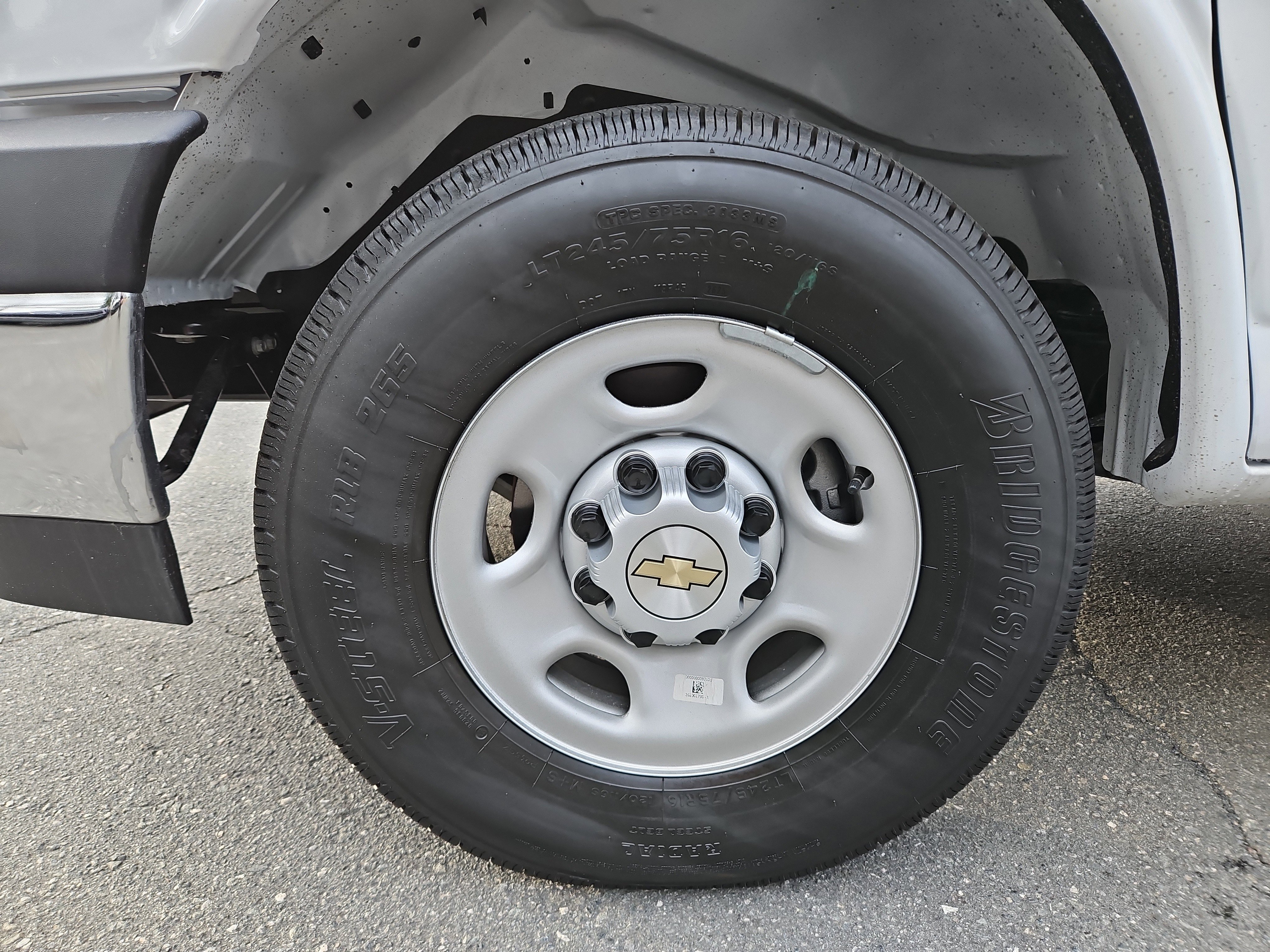 New 2026 Chevrolet Express 3500 w/ Power Convenience Package image 8