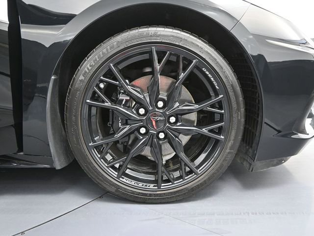 Used 2025 Chevrolet Corvette Stingray Convertible w/ 1LT image 14