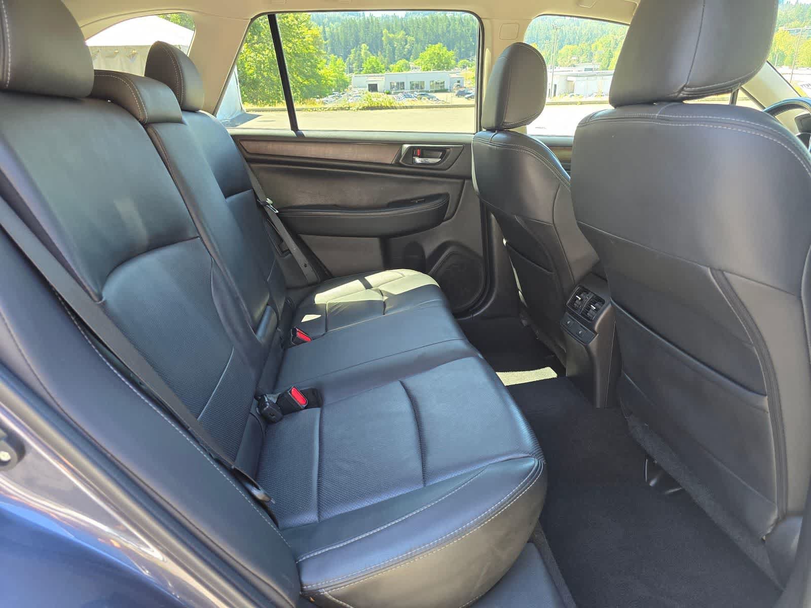 Used 2015 Subaru Outback 2.5i Limited AWD/4WD image 13