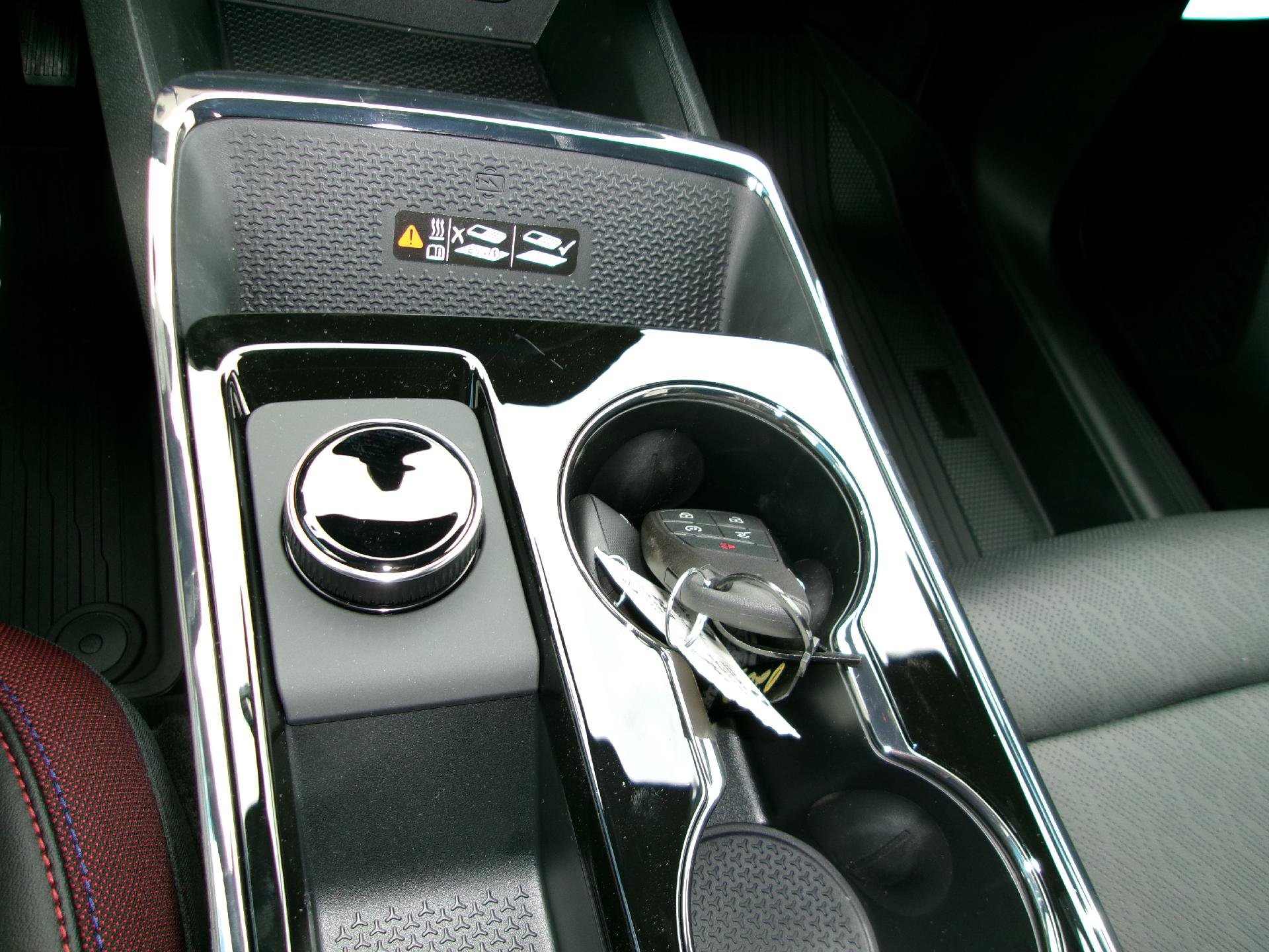 New 2026 Chevrolet Equinox RS w/ Convenience Package III image 19