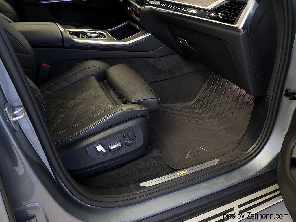 Certified 2024 BMW X5 xDrive40i w/ Premium Package image 38