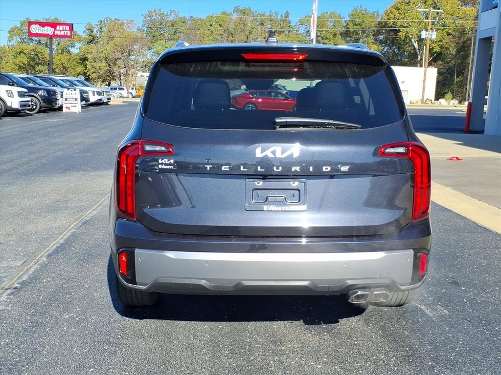 Used 2025 Kia Telluride S image 5