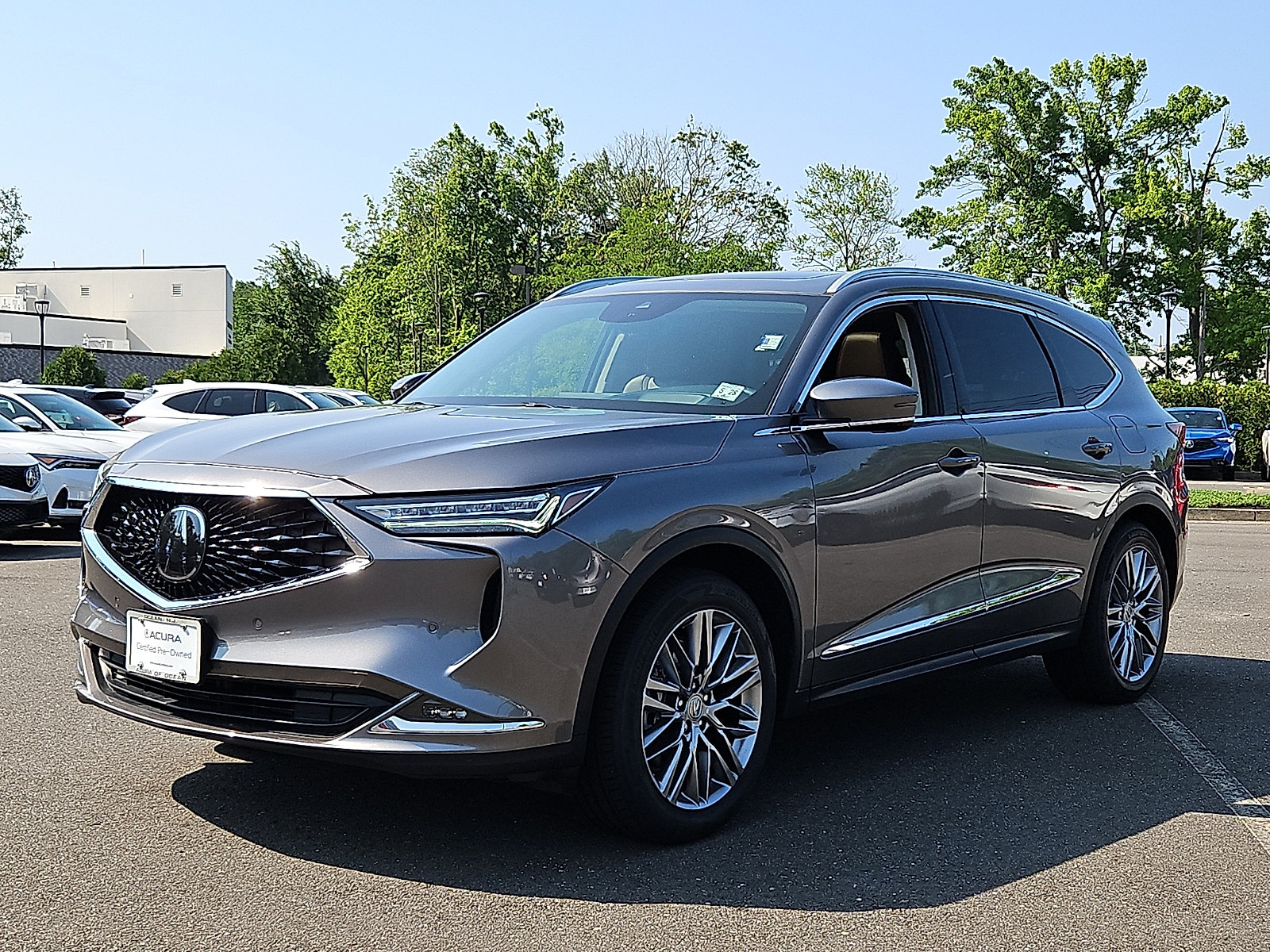 Certified 2023 Acura MDX SH-AWD w/ Advance Package image 3