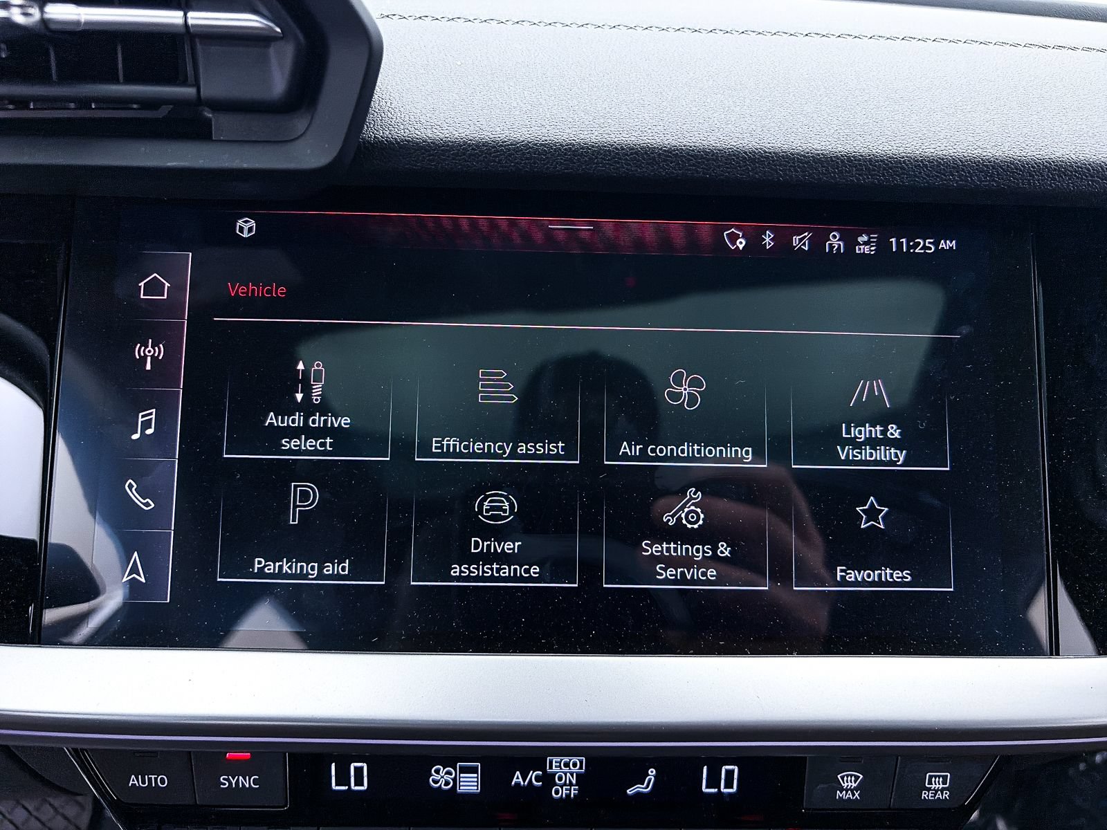 Used 2023 Audi A3 2.0T Premium Plus w/ Premium Plus Package FWD image 24