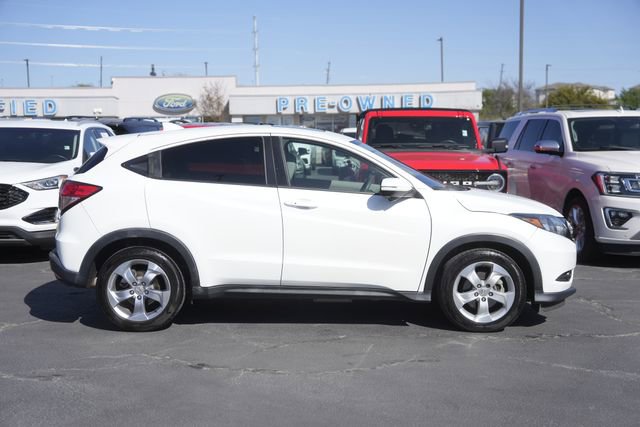 Used 2017 Honda HR-V EX image 5