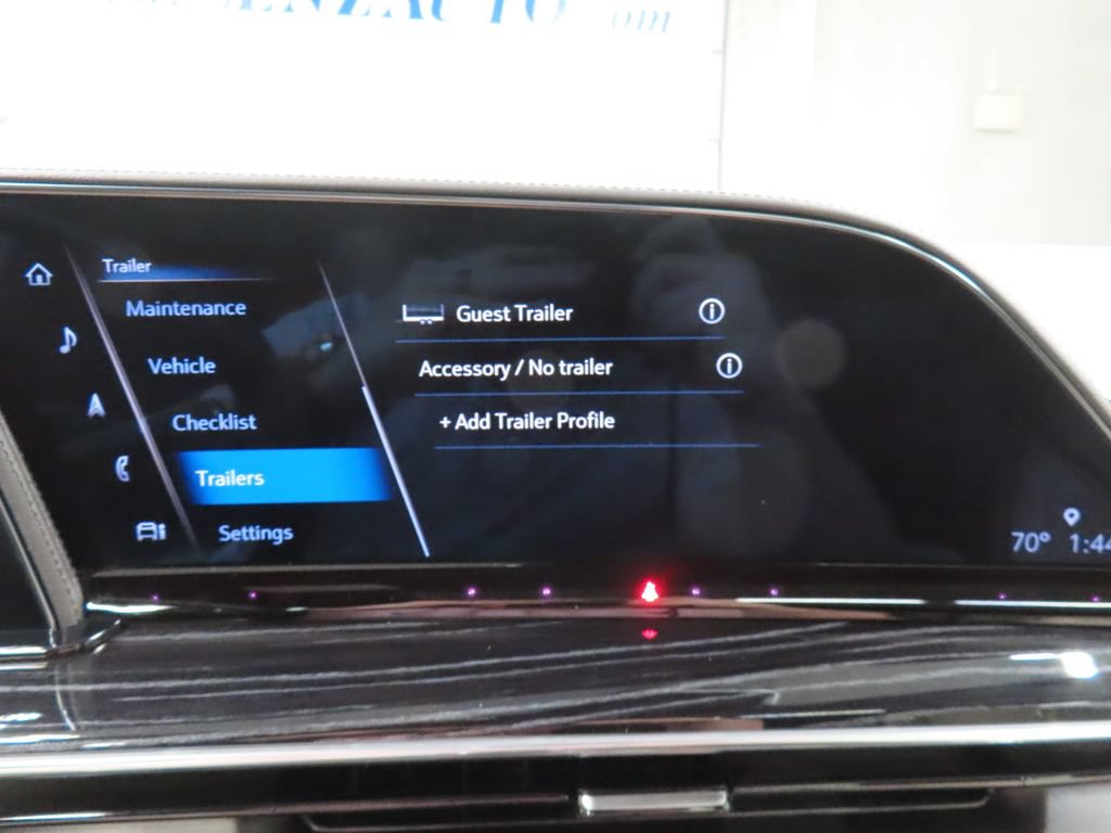 Used 2022 Cadillac Escalade ESV Sport w/ Touring Package AWD/4WD image 28