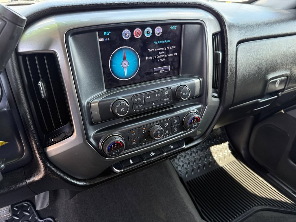 Used 2018 Chevrolet Silverado 1500 LT w/ All Star Edition AWD/4WD image 19