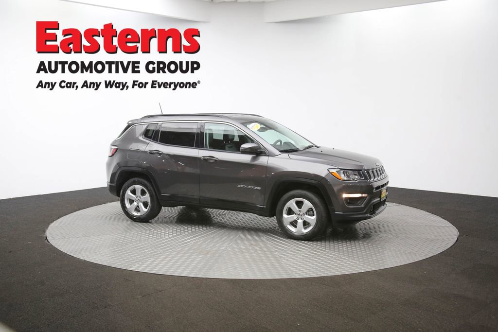 Used 2021 Jeep Compass Latitude w/ Driver Assistance Group image 45