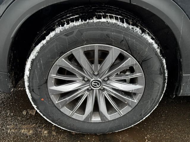 Used 2025 MAZDA CX-90 3.3 Turbo w/ Select Package image 12