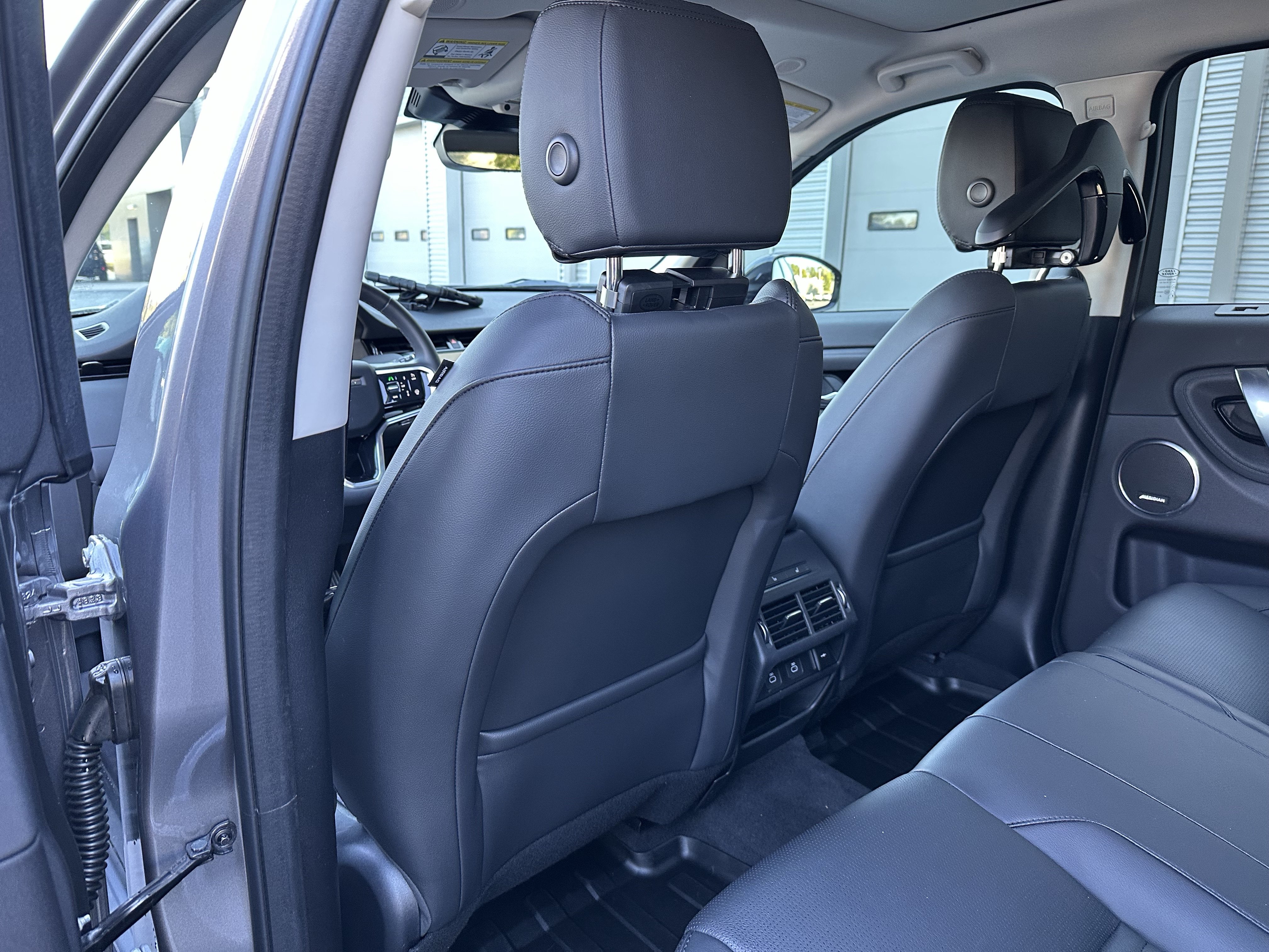 Certified 2025 Land Rover Discovery Sport S AWD/4WD image 34