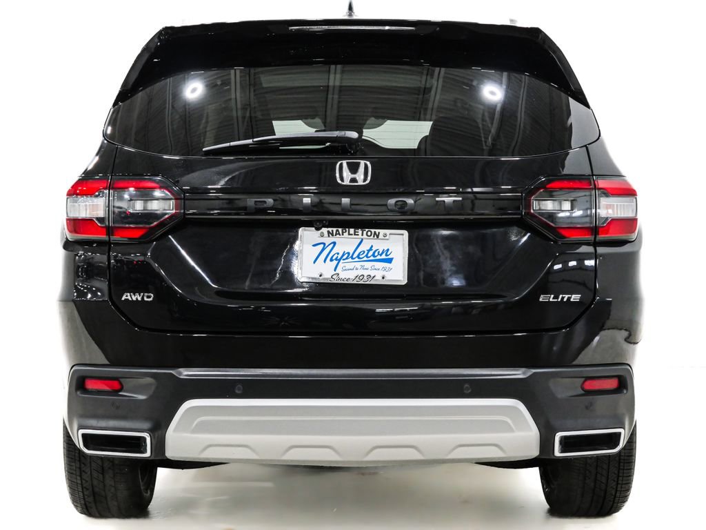 Used 2025 Honda Pilot Elite image 8