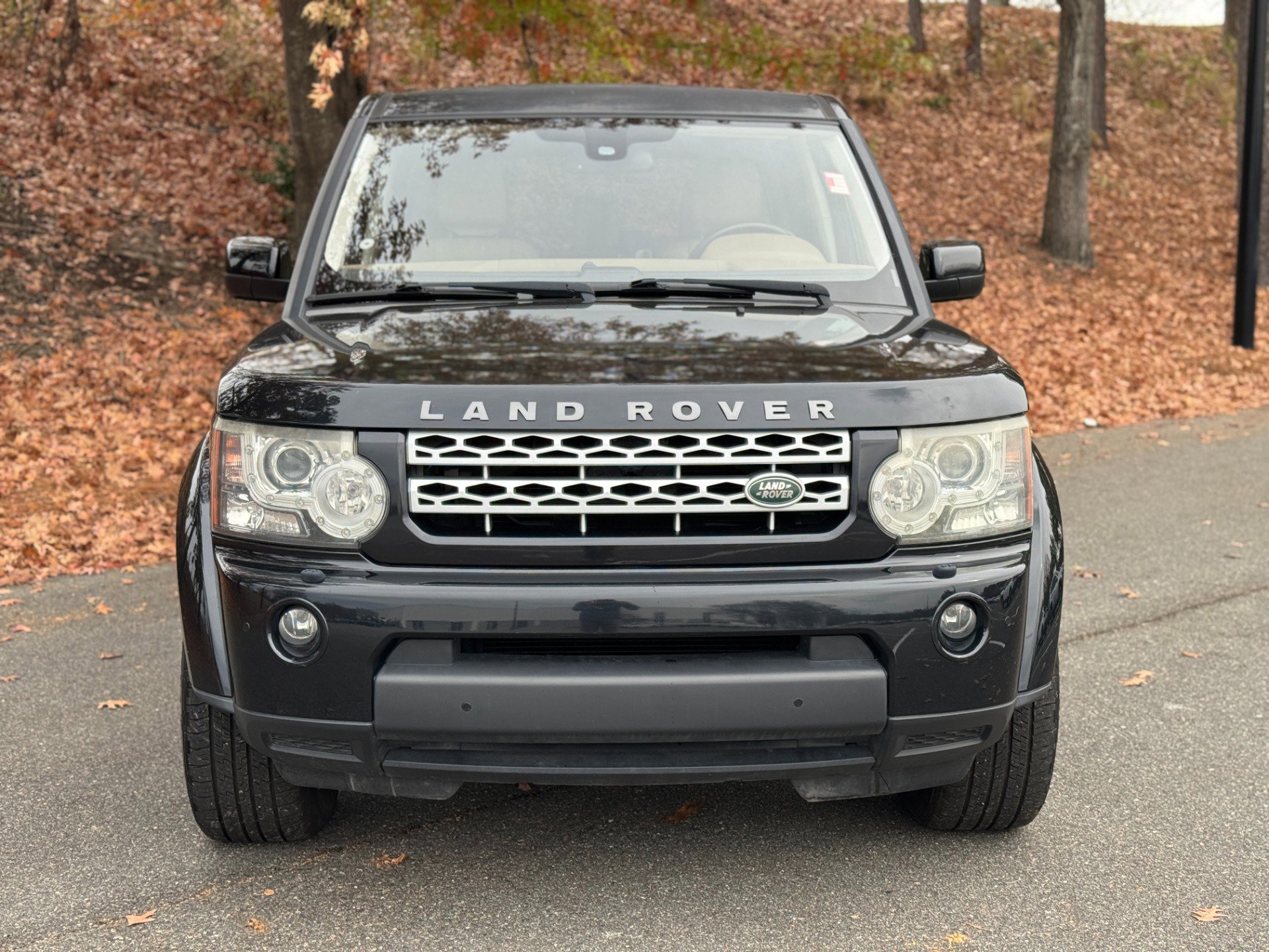 Used 2012 Land Rover LR4 HSE LUX image 2