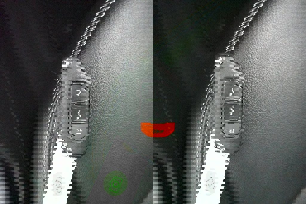 Used 2023 Jeep Wrangler Unlimited Sahara image 31