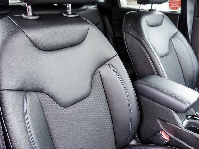 New 2026 Jeep Compass Latitude AWD/4WD image 8