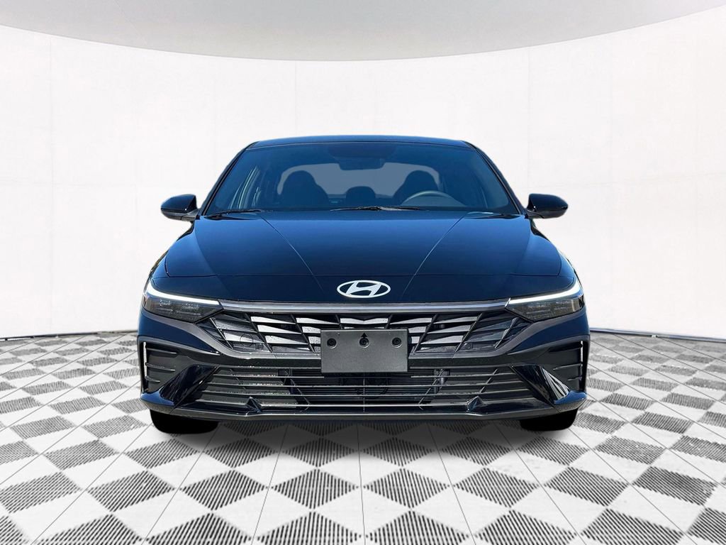 New 2025 Hyundai Elantra SEL image 19
