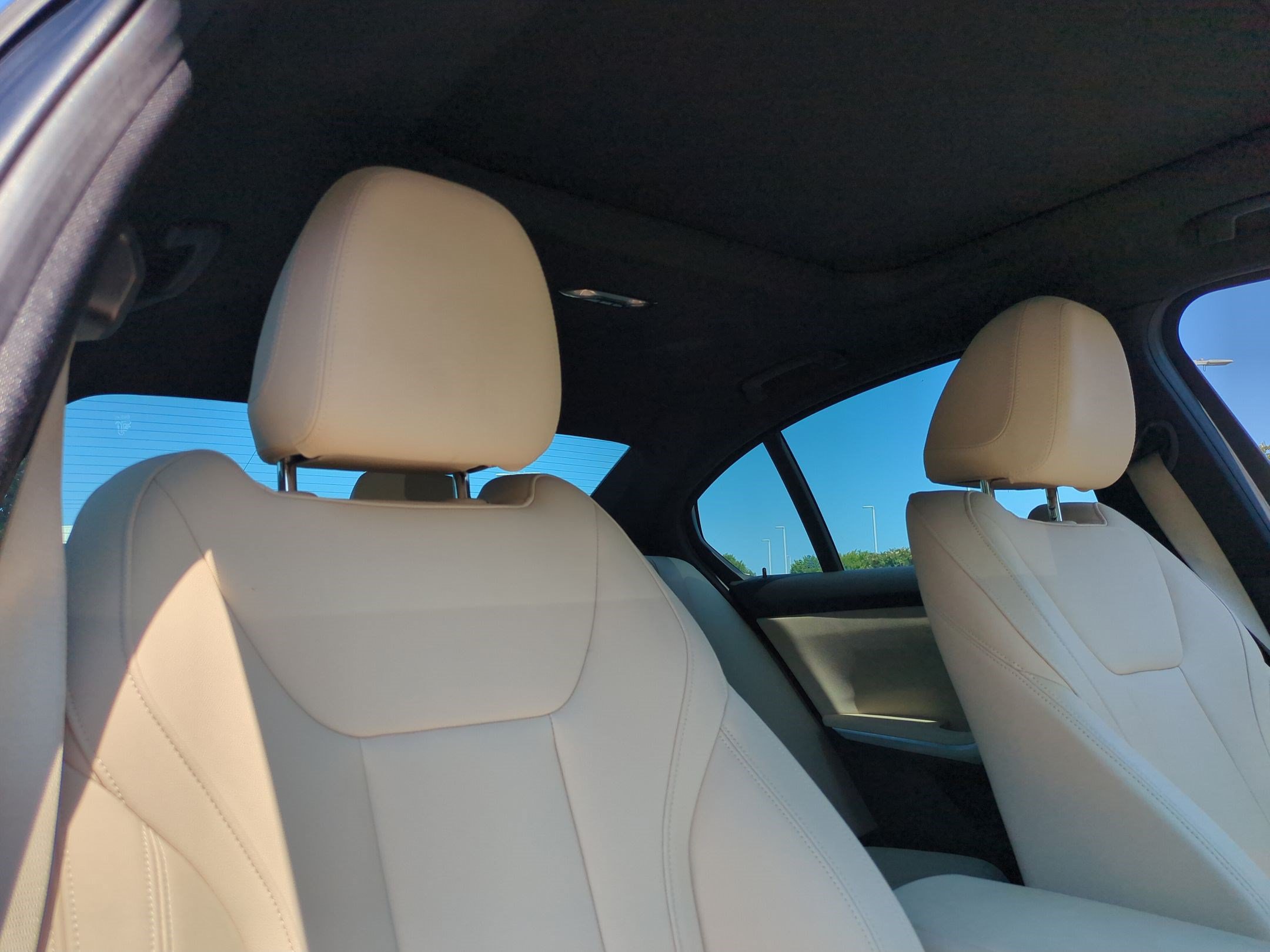 Used 2021 BMW 330i Sedan w/ Premium Package RWD image 32