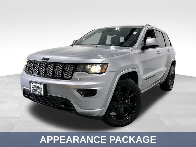 Used 2021 Jeep Grand Cherokee Altitude AWD/4WD image 4