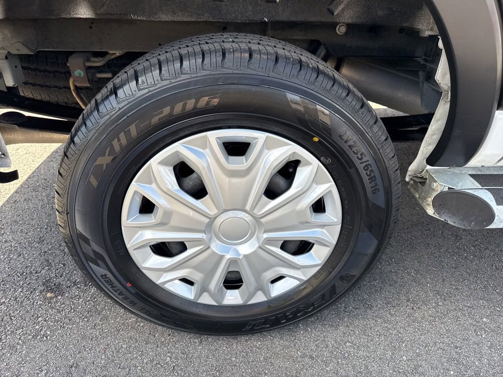 Used 2023 Ford Transit 250 Low Roof w/ Exterior Upgrade Package image 27