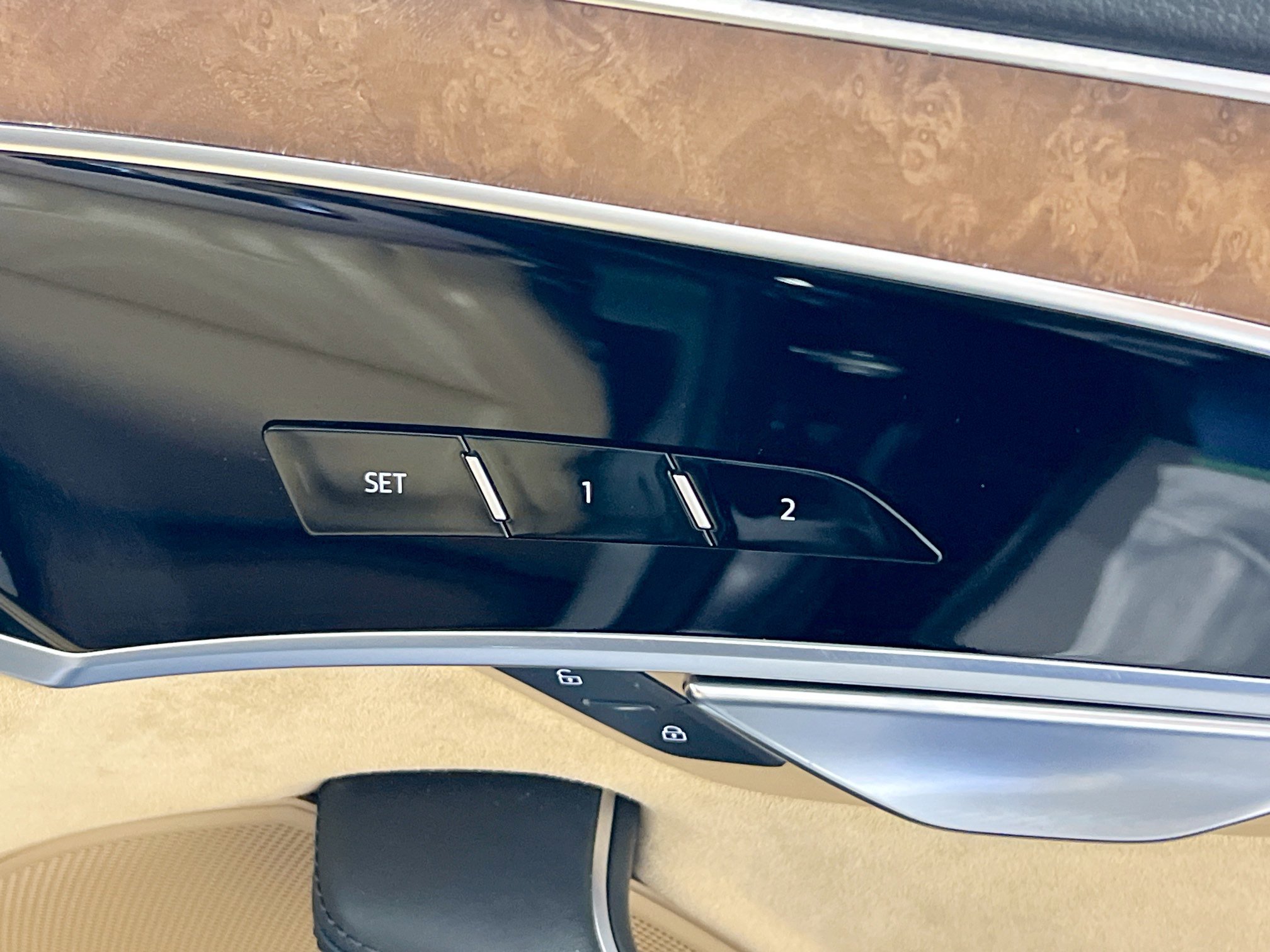 Used 2019 Audi A8 L 3.0T w/ Executive Package image 32