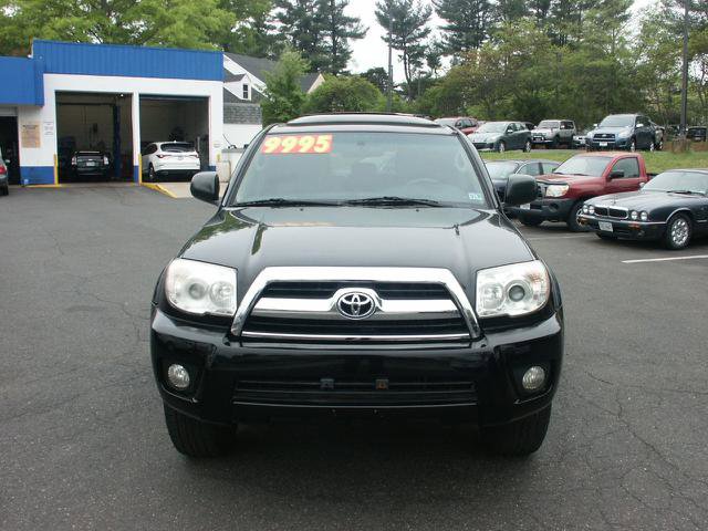 Used 2007 Toyota 4Runner SR5 AWD/4WD image 5
