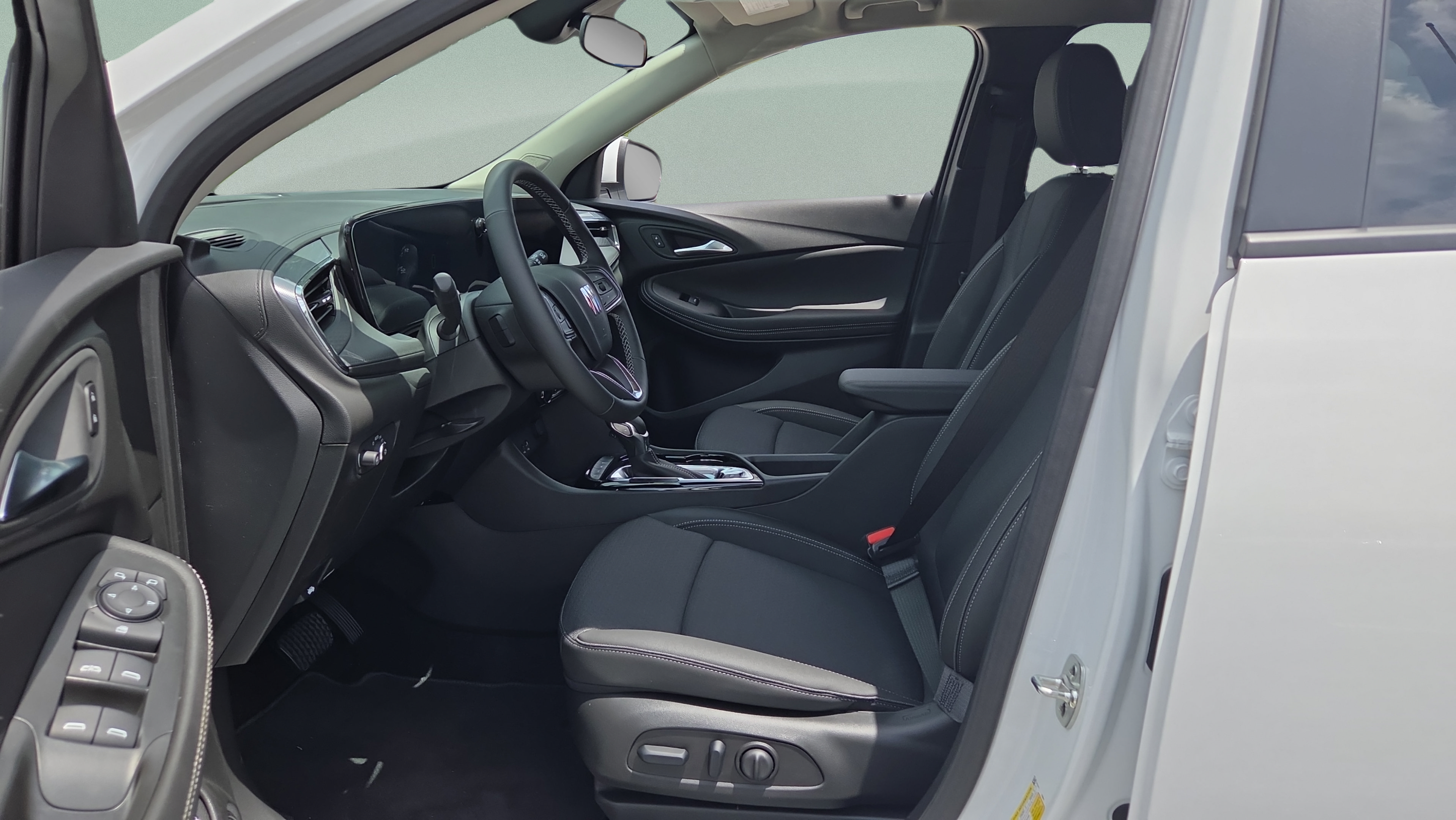 New 2026 Buick Encore GX Preferred w/ Advanced Technology Package AWD/4WD image 9